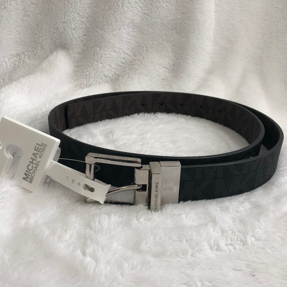 Michael Kors Accessories - NWT MICHAEL KORS REVERSIBLE LEATHER BELT LARGE